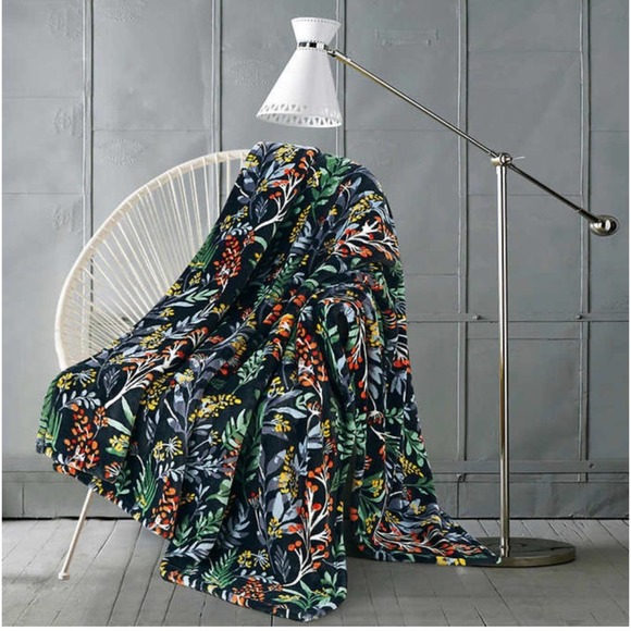 monte & jardin Other - Monte Jardin ultra plus throw 60x70 nwt